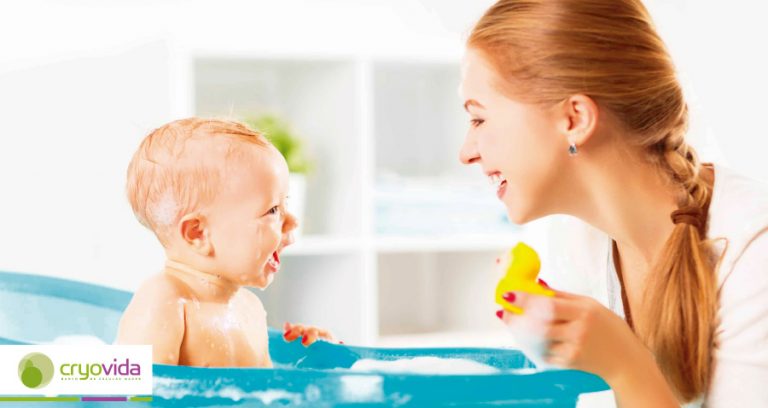 Llega la hora del baño del bebé, ¿qué preparativos hacer?