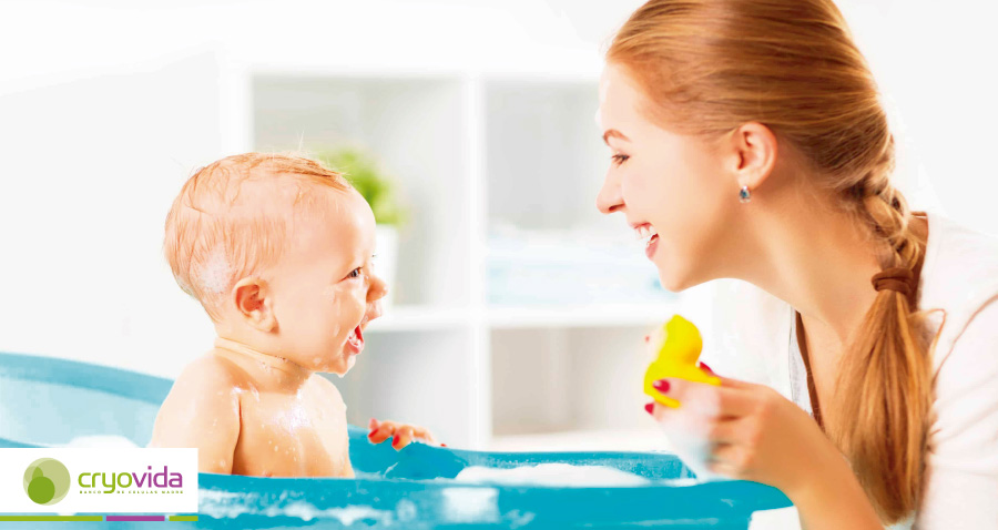 Llega la hora del baño del bebé, ¿qué preparativos hacer?